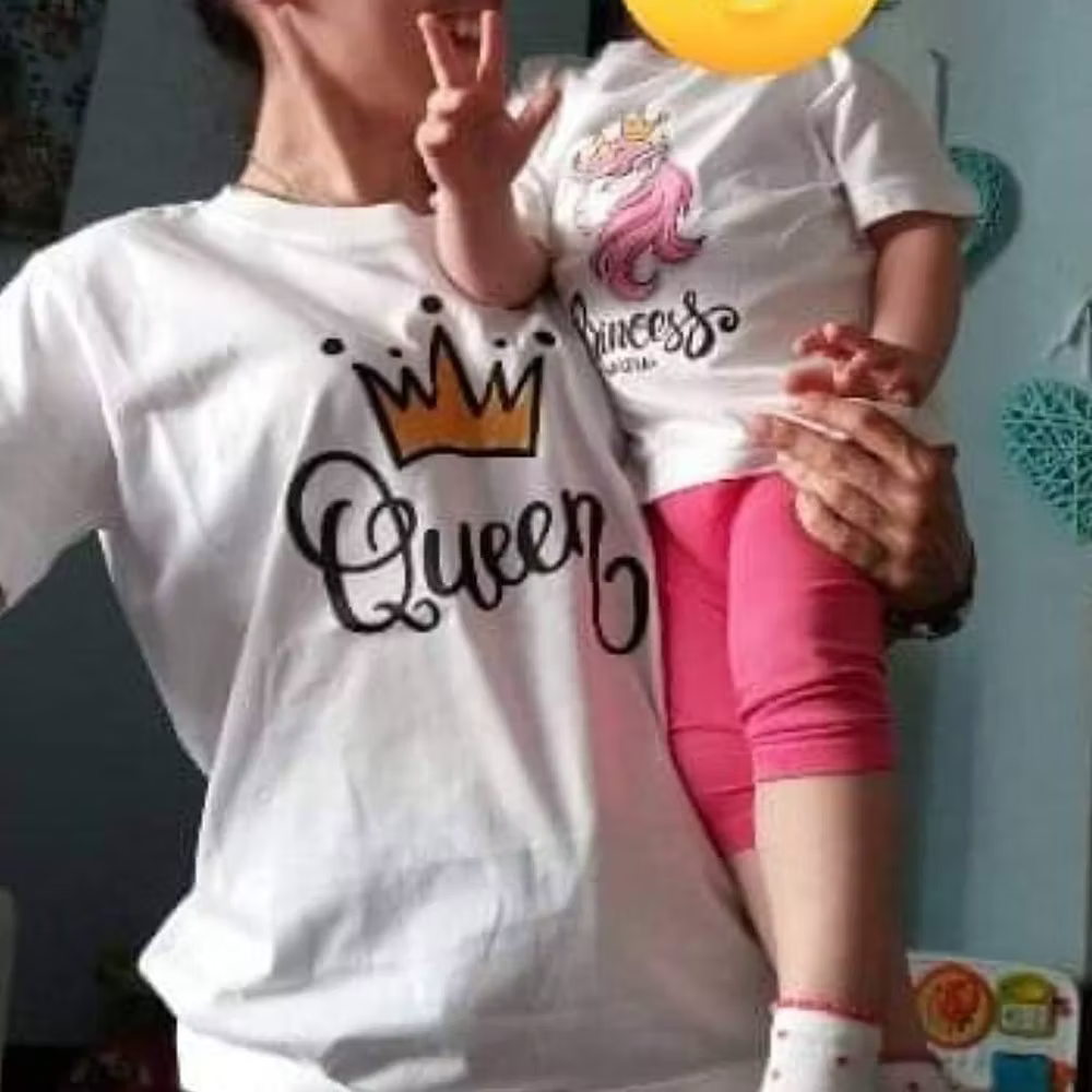 Coppia di T-shirt Queen e princess unicorno