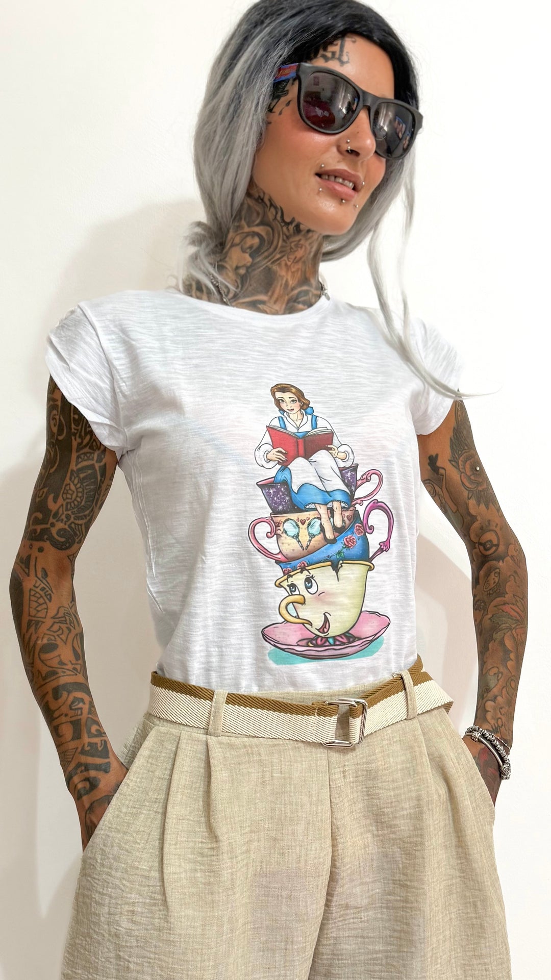 T-shirt Belle in tazza