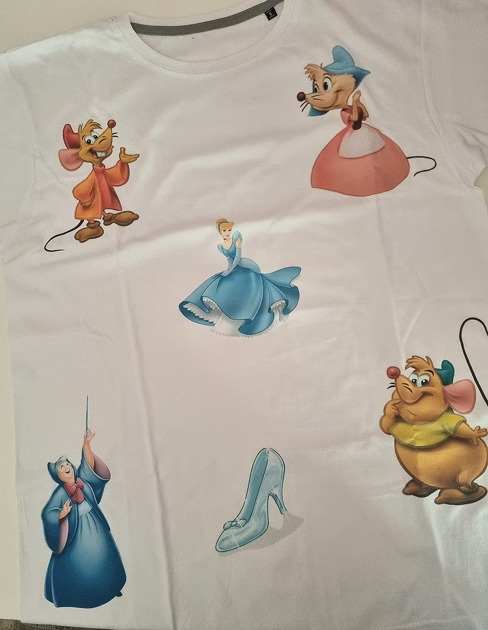 T-shirt Cenerentola