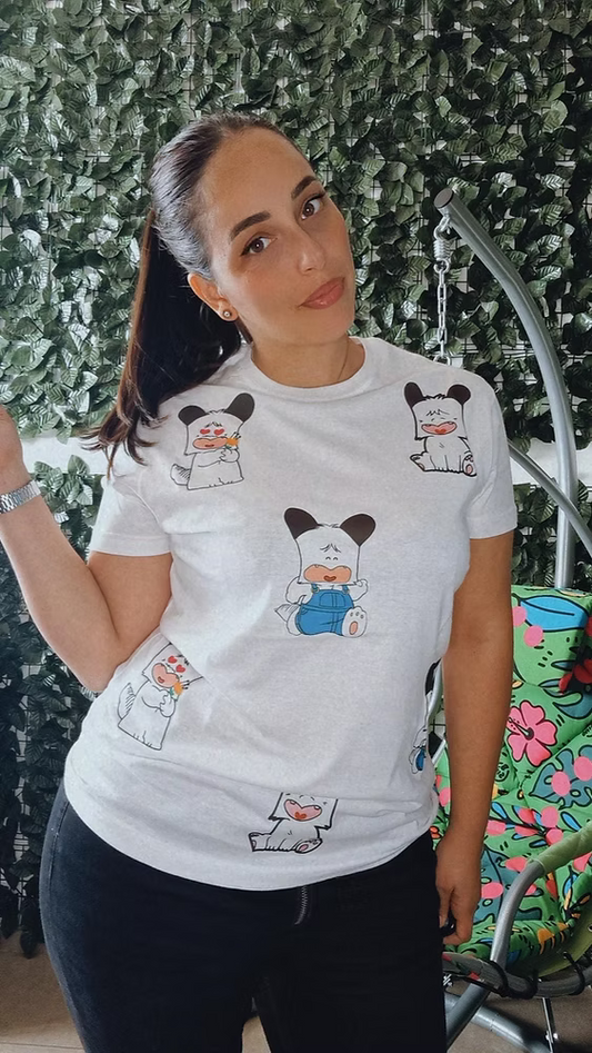 T-shirt spank