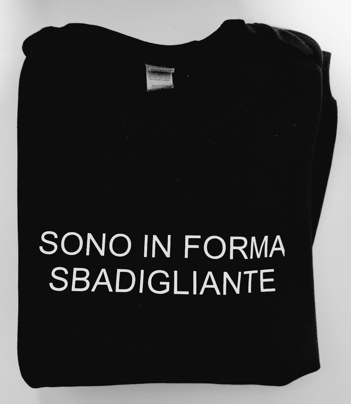 Felpa forma sbadigliante
