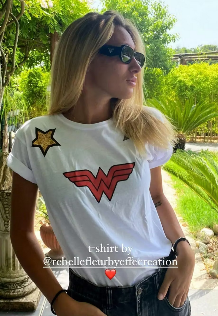 T-shirt wonder woman