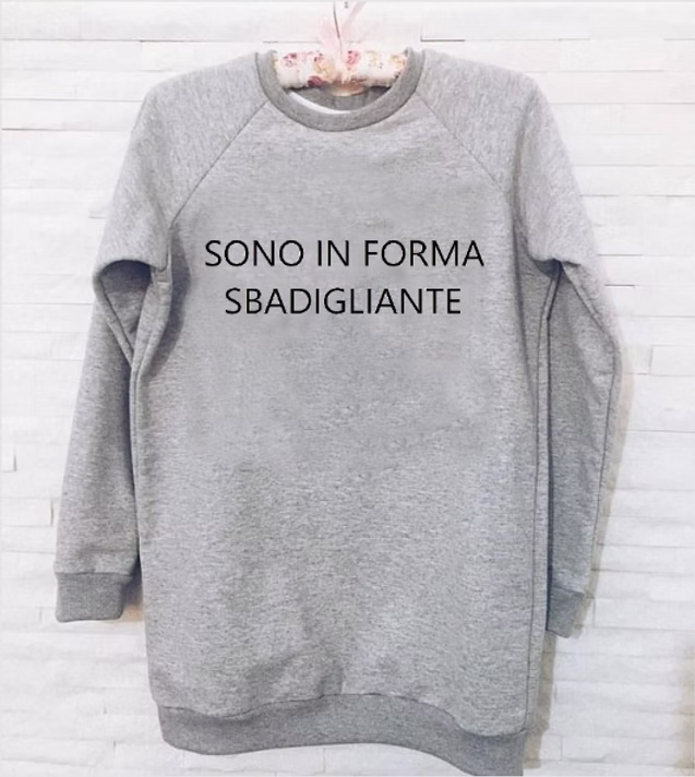 Felpa forma sbadigliante