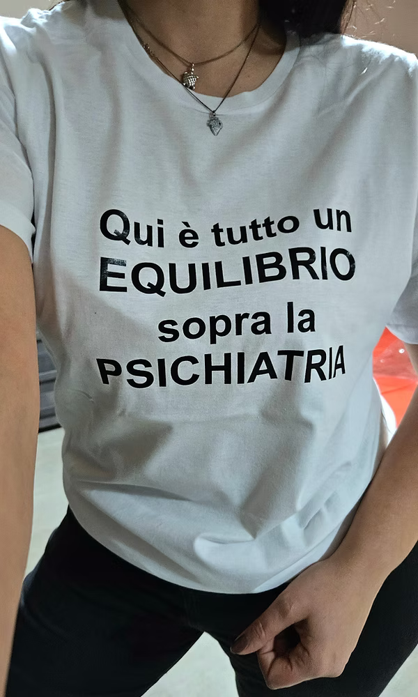 T-shirt equilibrio