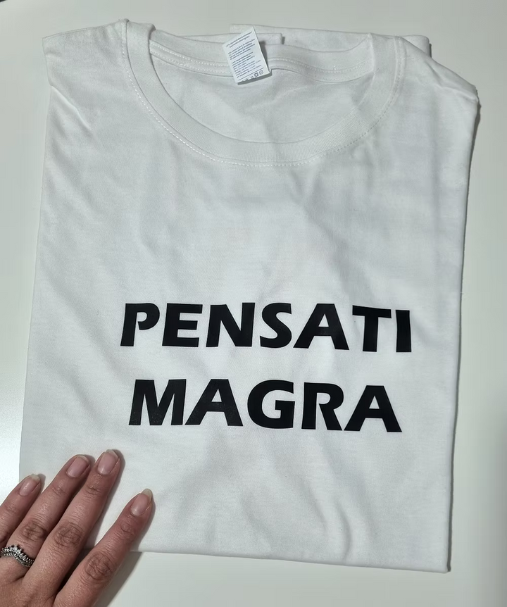 T-shirt pensati magra