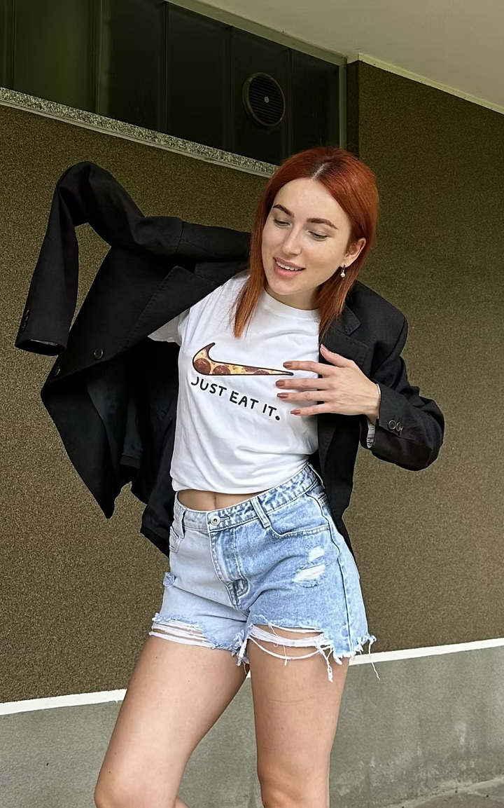 T-shirt just eat it