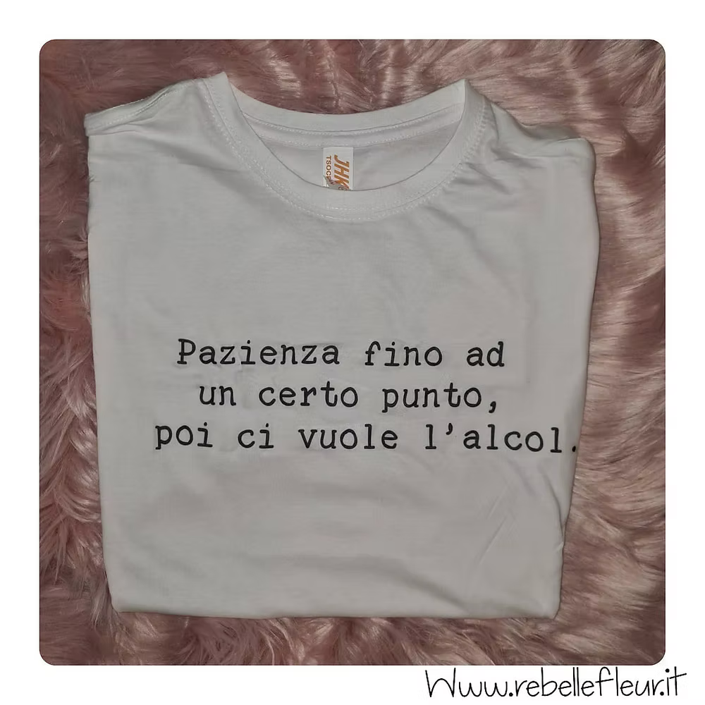 T-shirt alcol
