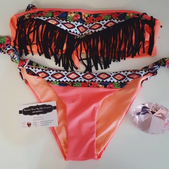 Bikini con frange fantasia