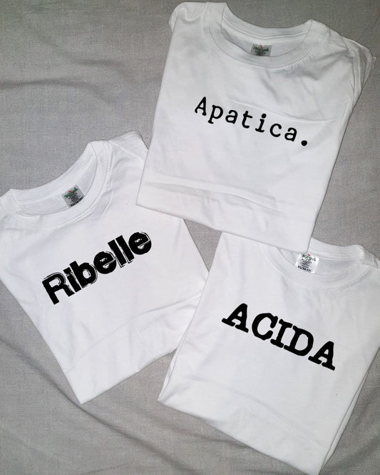 T-shirt con scritta a scelta